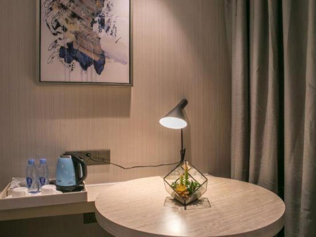 Echarm Hotel Yangjiang Baili Plaza Εξωτερικό φωτογραφία