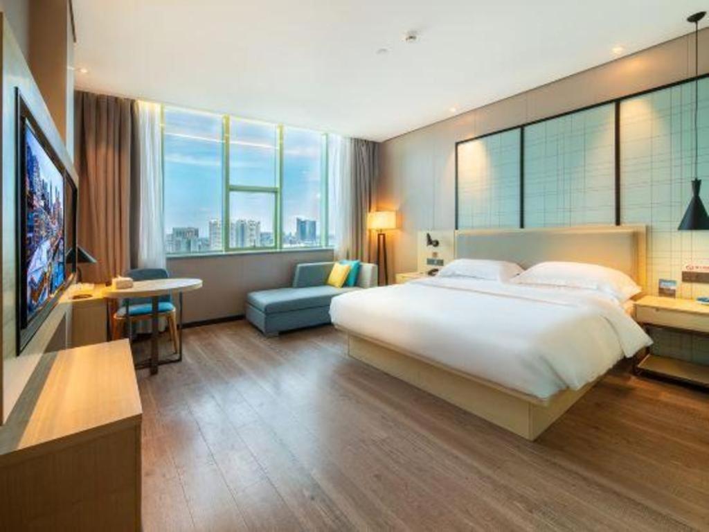 Echarm Hotel Yangjiang Baili Plaza Εξωτερικό φωτογραφία